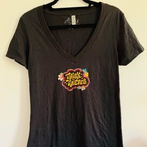 NWOT Addis rose graphic t